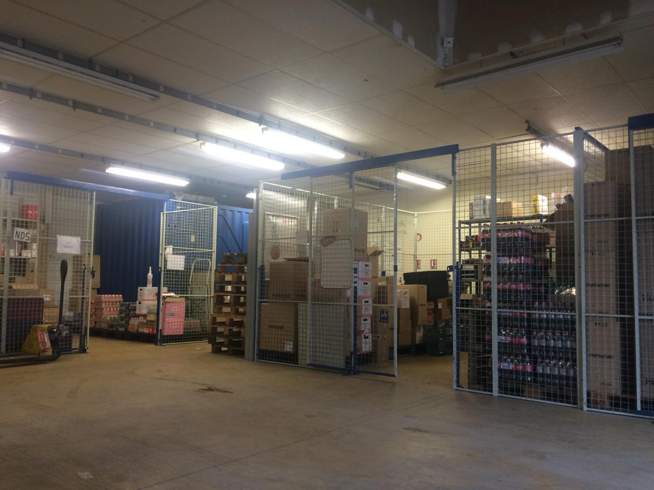 Local d'activité Fleury-les-Aubrais 260m² Location local d'activité Fleury-les-Aubrais Loiret OLACT2424846 1